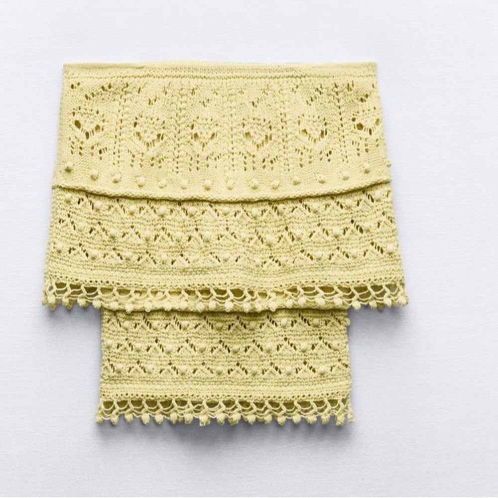 Structured off the shoulder crochet knit top textured - Picture 6 of 9